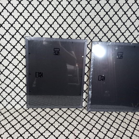 Picture Frame Set - Picture 4 of 5